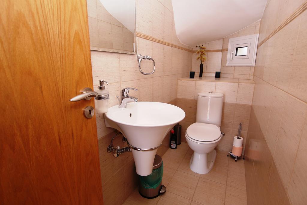 Maouris Villa Protaras Ruang foto